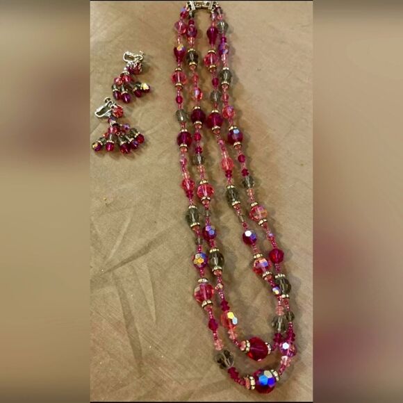 Vendome Jewelry - Vtg Vendome 2 Strand Aurora Borealis Pinks & Smoke Crystal 22-24" Necklace Set